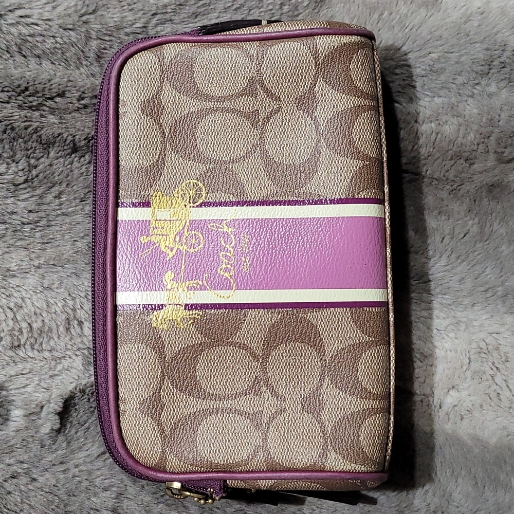 Coach clutch wallet